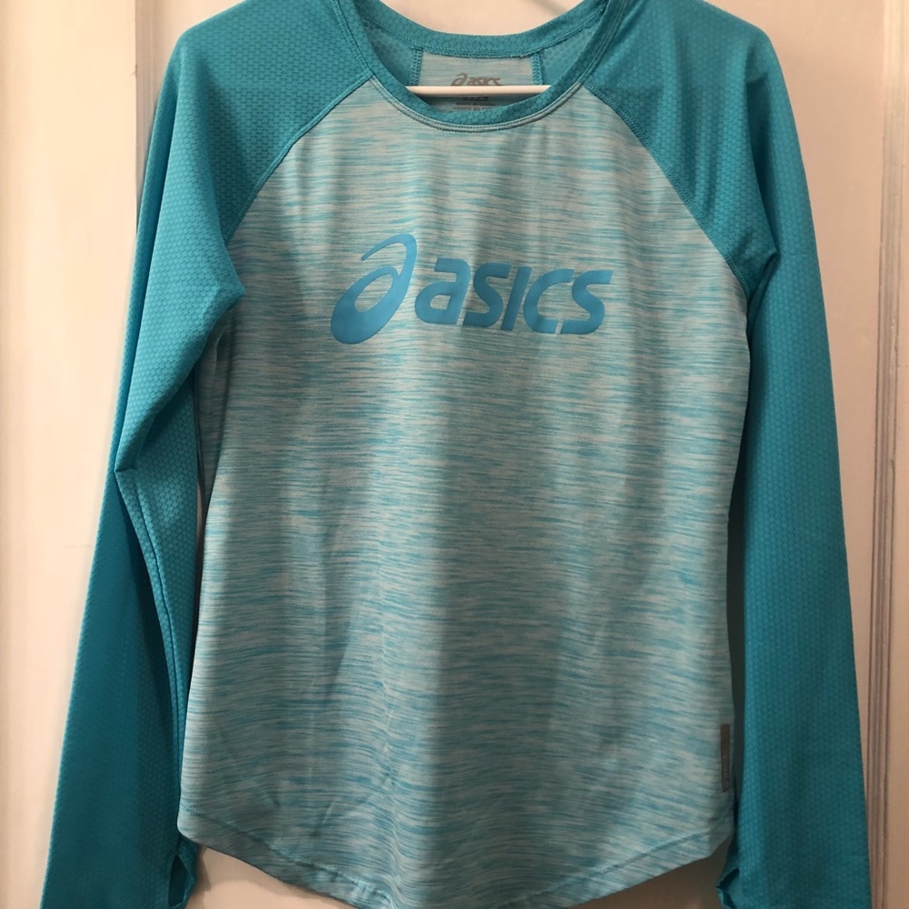 ASICS light weight shirt
